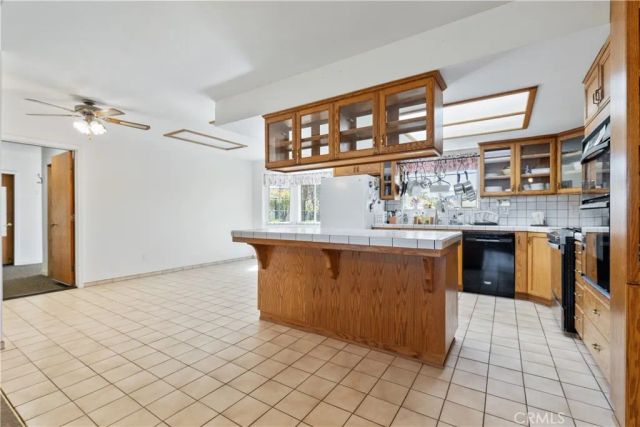 5335 Monterey, Paso Robles, CA 93446