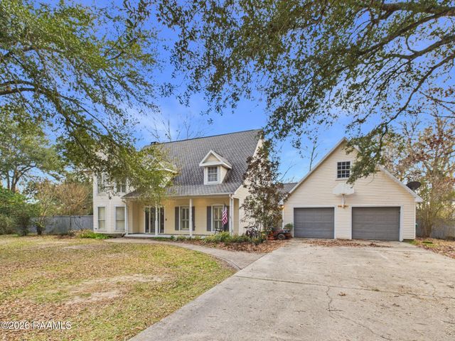 106 Redwing Circle, Lafayette, LA 70503