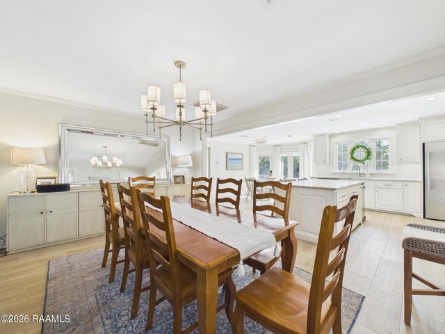 106 Redwing Circle, Lafayette, LA 70503