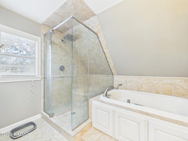 106 Redwing Circle, Lafayette, LA 70503