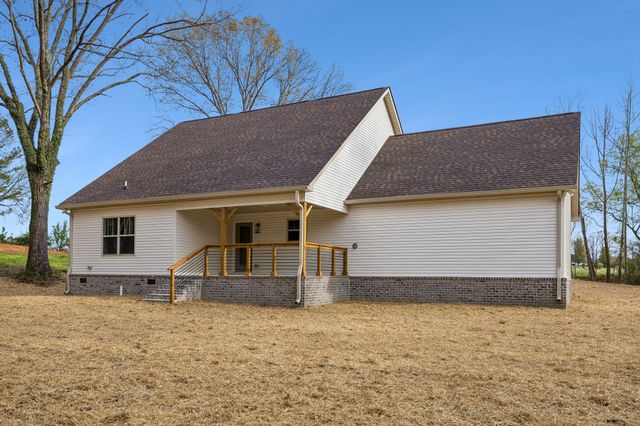 211 Majestic Dr, Decherd, TN 37324