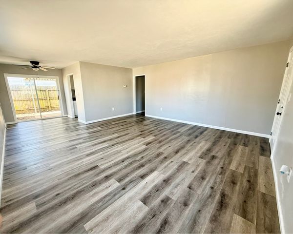 3814 10th Avenue Court, Moline, IL 61265