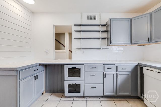 527 Tibet Avenue 11, Savannah, GA 31406