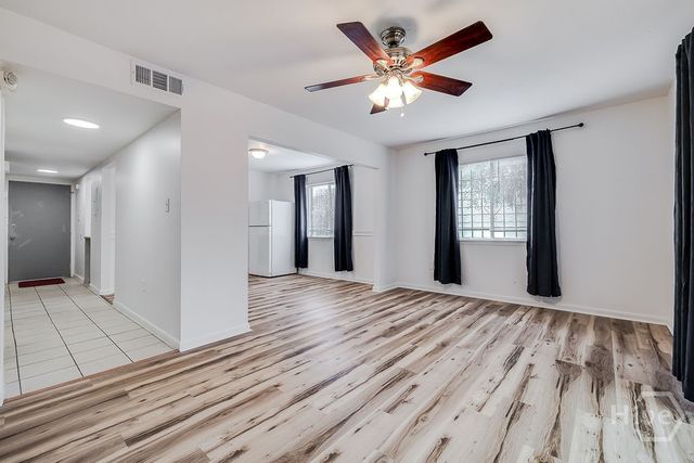 527 Tibet Avenue 11, Savannah, GA 31406