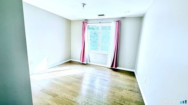 16 Arthur Drive 4, South Windsor, CT 06074