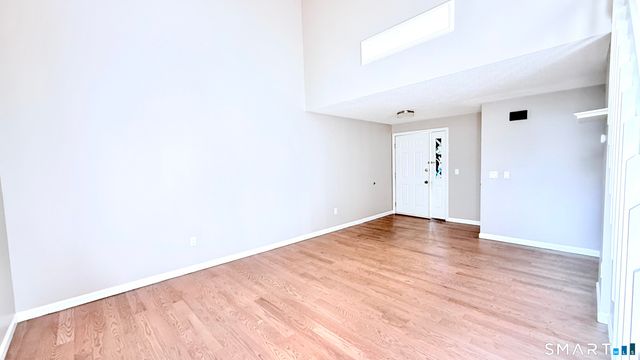 16 Arthur Drive 4, South Windsor, CT 06074