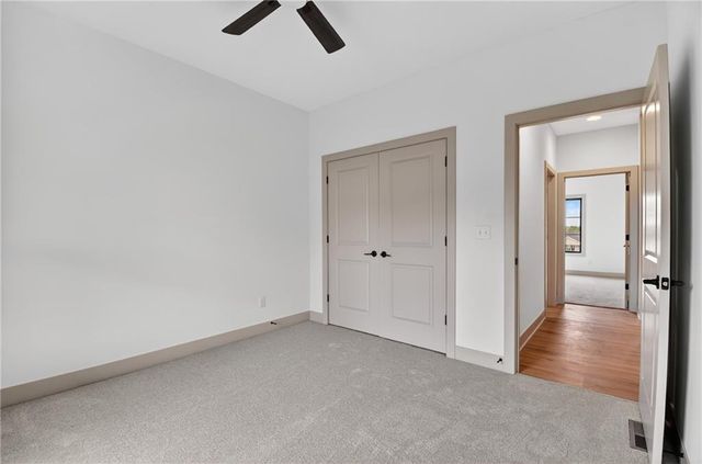 2605 NE Crestview Street, Blue Springs, MO 64029