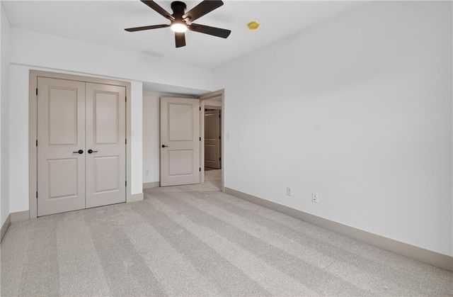 2605 NE Crestview Street, Blue Springs, MO 64029