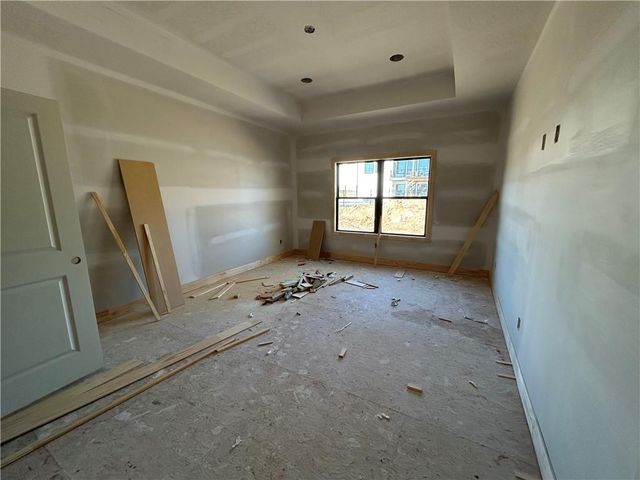 2605 NE Crestview Street, Blue Springs, MO 64029