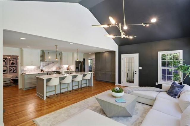 3911 Wieuca Road NE, Atlanta, GA 30342