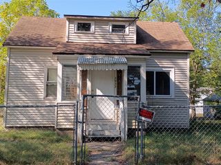 2933 6th Street, Muskegon Heights, MI 49444