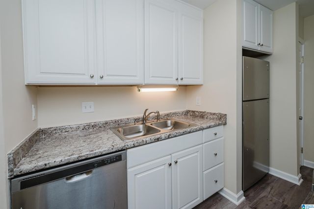1720 Valley Ave Apt C, Homewood, AL 35209