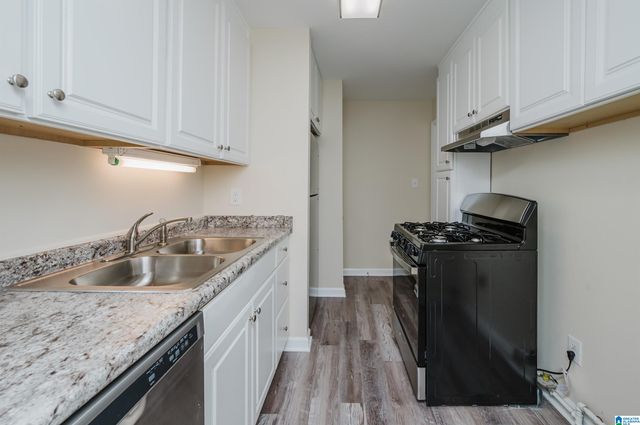 1720 Valley Ave Apt C, Homewood, AL 35209