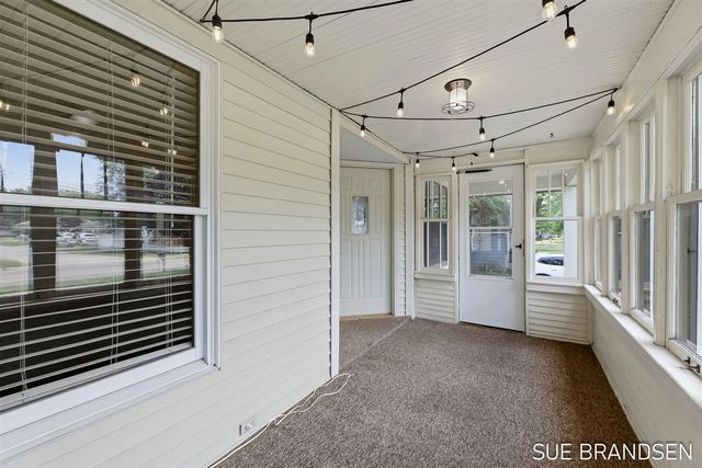 357 N State Street, Zeeland, MI 49464