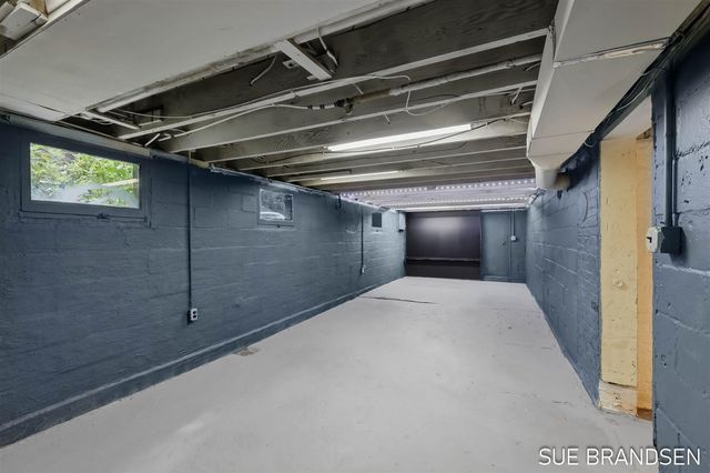 357 N State Street, Zeeland, MI 49464