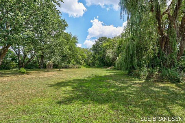 357 N State Street, Zeeland, MI 49464