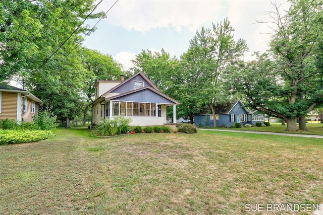 357 N State Street, Zeeland, MI 49464