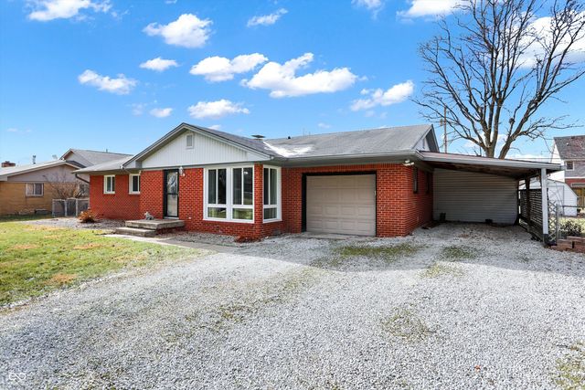 470 Robbins Drive, Greenwood, IN 46142