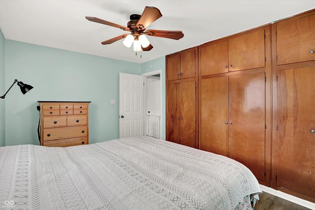 470 Robbins Drive, Greenwood, IN 46142