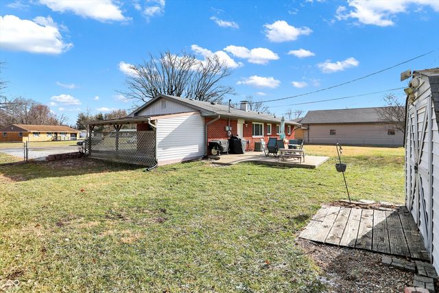 470 Robbins Drive, Greenwood, IN 46142