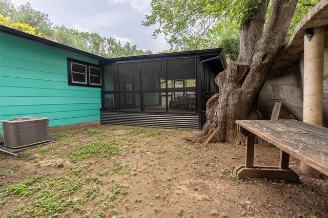3209 River RD, Cedar Creek, TX 78612