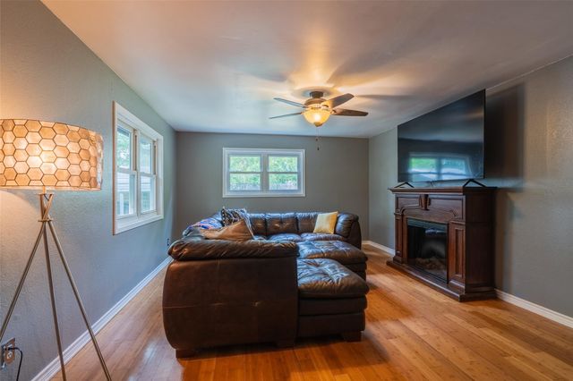 3209 River RD, Cedar Creek, TX 78612