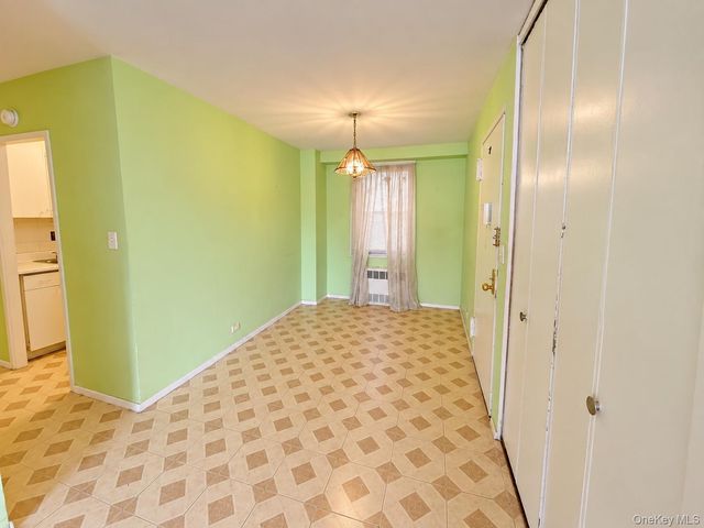 61-15 97th Street 1A, Rego Park, NY 11374