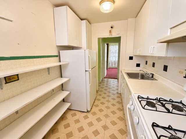 61-15 97th Street 1A, Rego Park, NY 11374