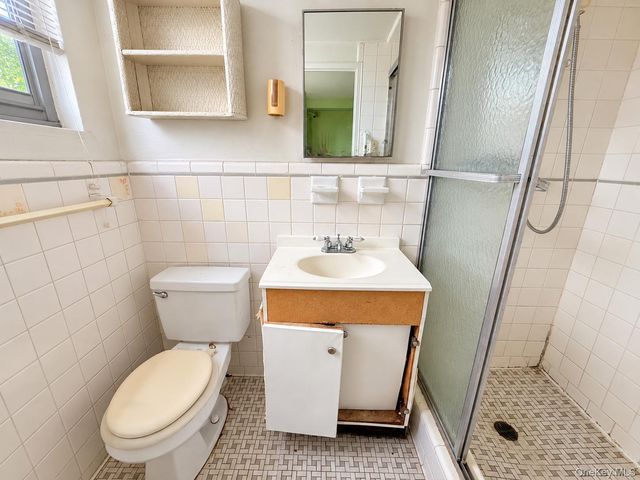 61-15 97th Street 1A, Rego Park, NY 11374