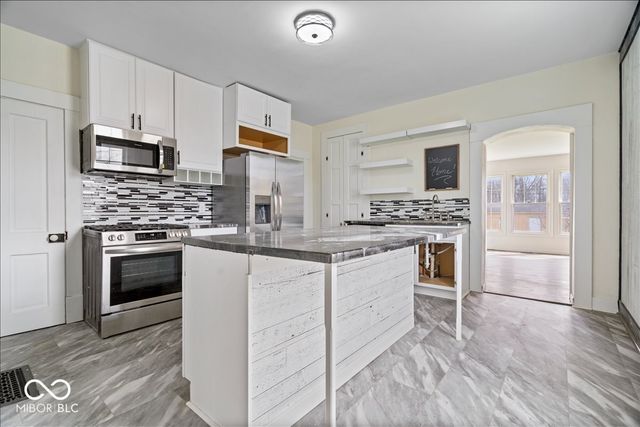 2917 Huntsville Road, Pendleton, IN 46064