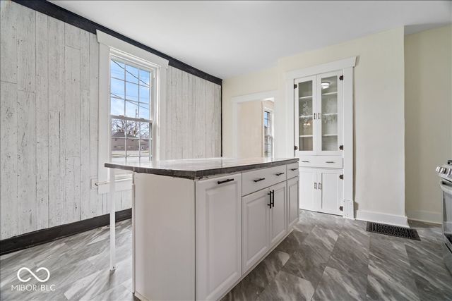 2917 Huntsville Road, Pendleton, IN 46064