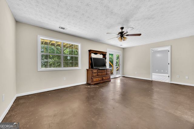 105 Eastwood Forest, Covington, GA 30014