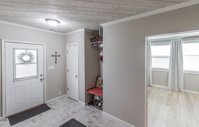1551 Greenfield Road, Evansville, IN 47715