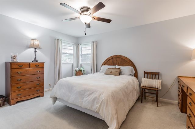 1551 Greenfield Road, Evansville, IN 47715