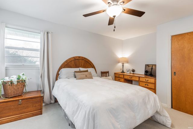 1551 Greenfield Road, Evansville, IN 47715