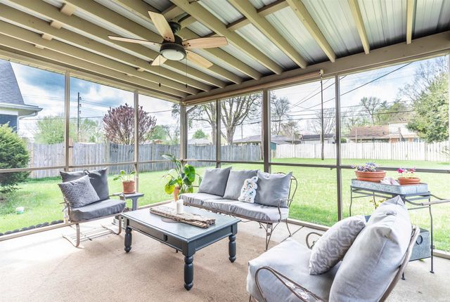 1551 Greenfield Road, Evansville, IN 47715