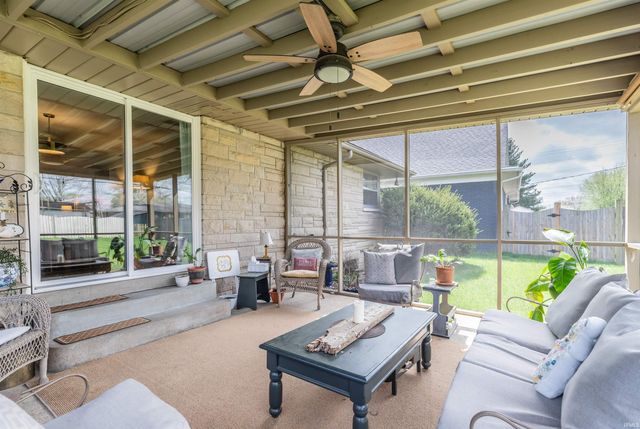 1551 Greenfield Road, Evansville, IN 47715
