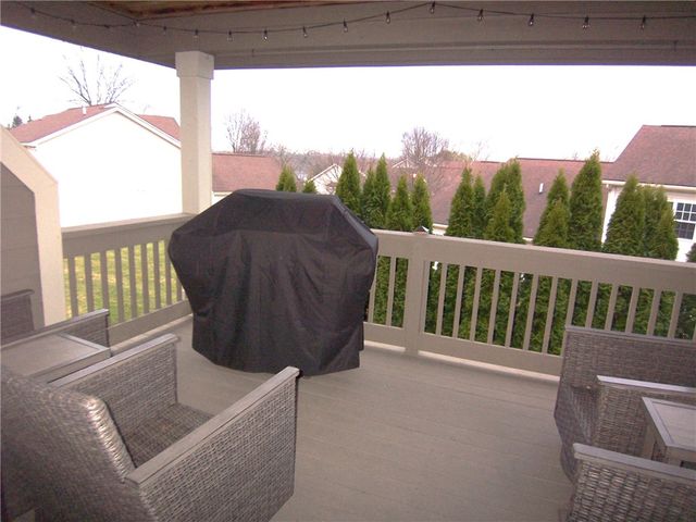 10 Mountain Ash Trl, Webster, NY 14580