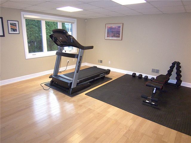 10 Mountain Ash Trl, Webster, NY 14580