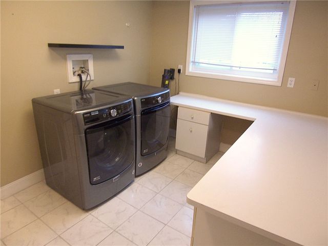 10 Mountain Ash Trl, Webster, NY 14580