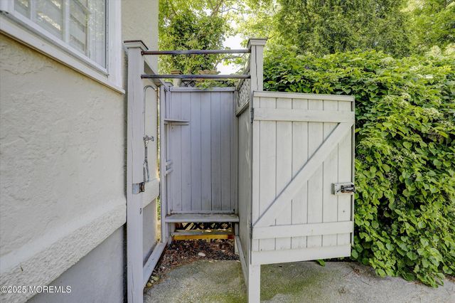 603 Laurel Avenue, Allenhurst, NJ 07711