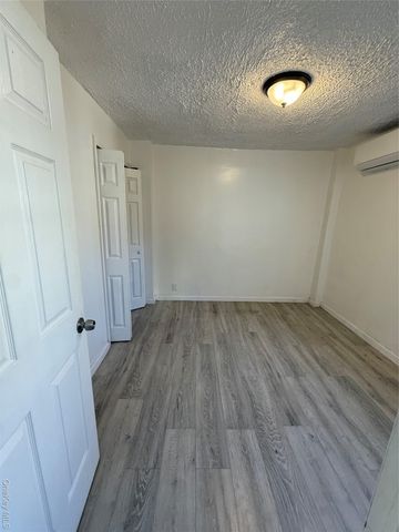 849 E 221st Street, Bronx, NY 10467