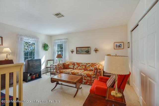 315 Tuttle Avenue, Spring Lake, NJ 07762