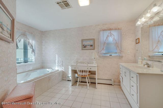 315 Tuttle Avenue, Spring Lake, NJ 07762