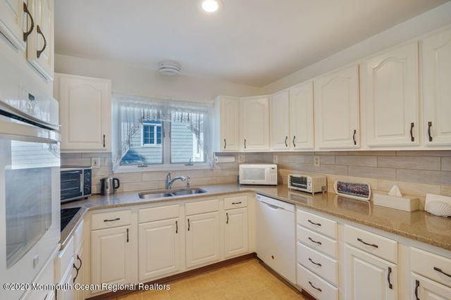 315 Tuttle Avenue, Spring Lake, NJ 07762