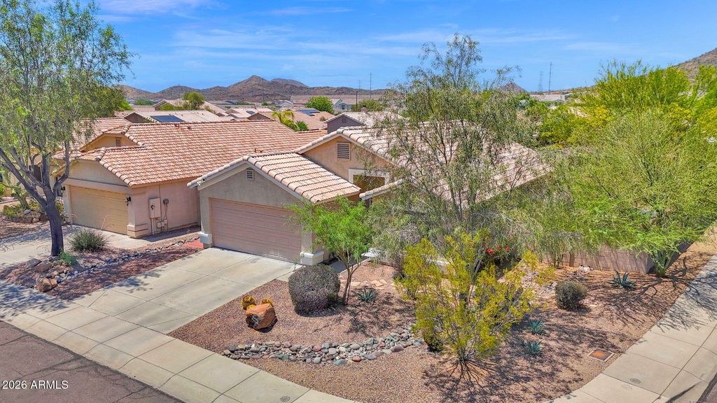 2258 E SOFT WIND Drive, Phoenix, AZ 85024 — photo 2