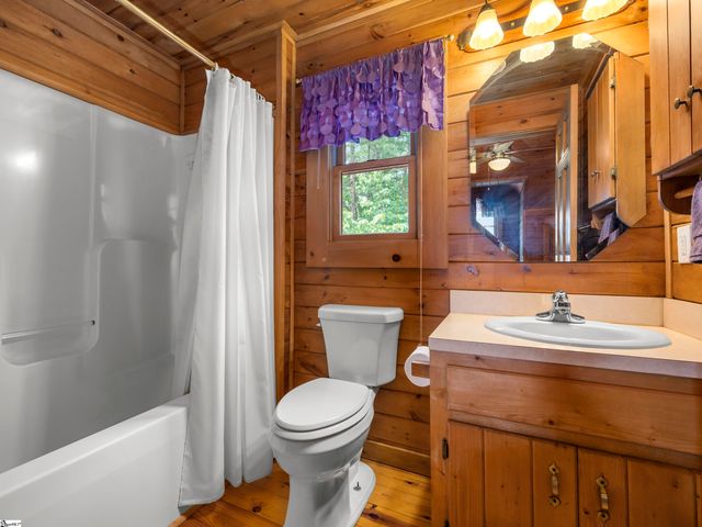 916 Fire Tower Road, Bostic, NC 28018