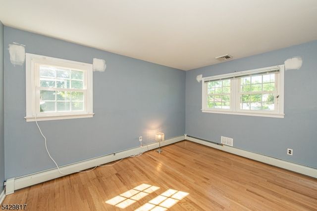 6 Beaumont Pl, Hanover Twp., NJ 07981