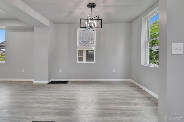 6961 La Boiteaux Avenue, North College Hill, OH 45223