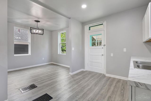 6961 La Boiteaux Avenue, North College Hill, OH 45223